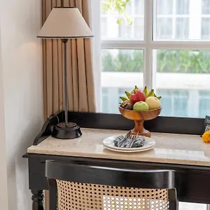 **** Отель The Colony Bali Индонезия